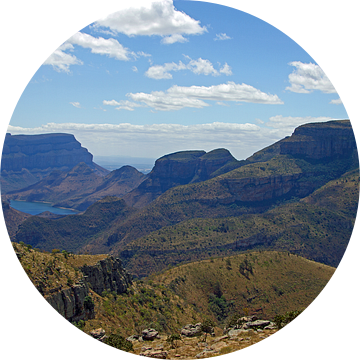 Blyde River Canyon in Zuid-Afrika met de Drie Rondavels van de andere kant van Discover Dutch Nature