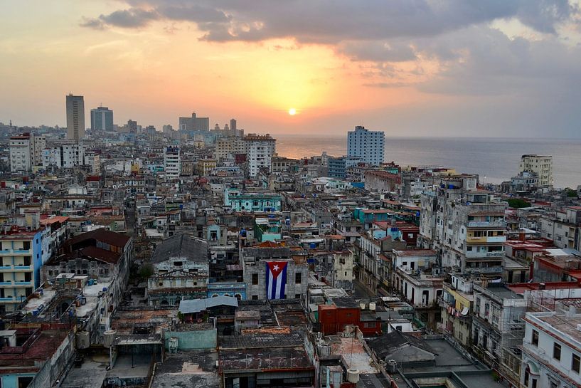 Havana at sunset by Imke Beijer