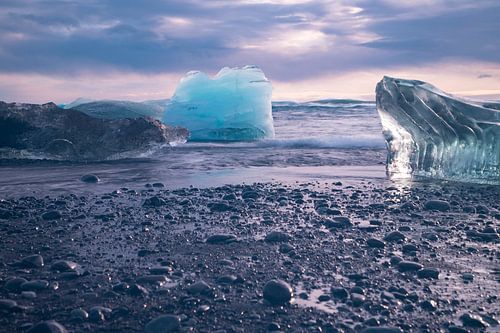 IJsland, Diamant Beach, ijsbergen op het strand