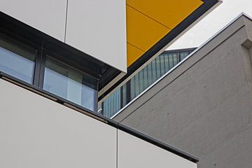 Façade sur le terrain de la RWTH à Aix-la-Chapelle sur Rob Boon