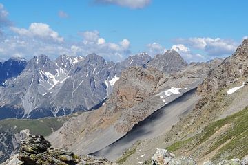 Le monde merveilleux des montagnes - une photographie de la nature à couper le souffle avec des sommets, des vallées et des ambiances lumineuses. sur Miriam Schwarzfischer Fotografie