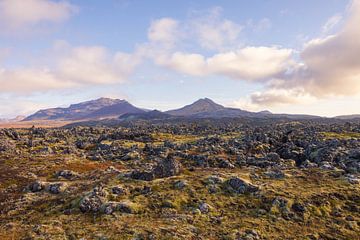 Islande (Formation de roches de lave) sur Marcel Kerdijk