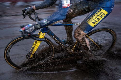 Cyclocross rain and mud by Herbert Huizer