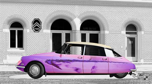 Citroën ID 19 Art Car à la Gare du Sud