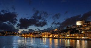 Porto bei Nacht