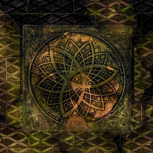 Steampunk. Manhole Cover Jaffa. 1. Industrieel.