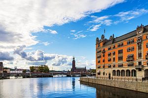 Brücke und historische Gebäude in Stockholm, Schweden