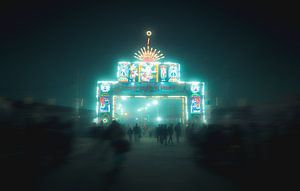 Neon-poort in Kumbh Mela