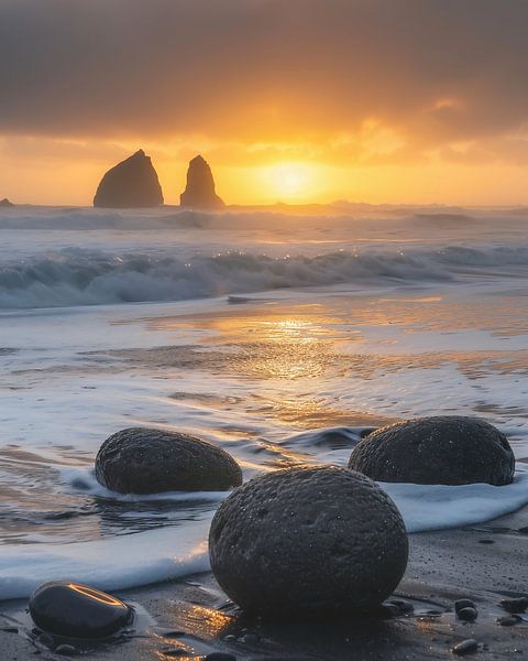 Goldenes Finale am Strand von fernlichtsicht