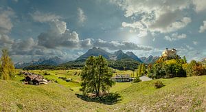 Château de Tarasp, Tarasp - Scuol, Grisons, Suisse sur Rene van der Meer