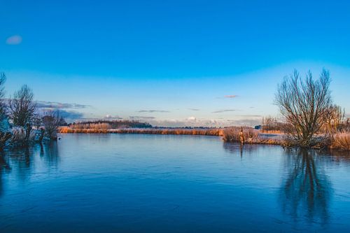 Bevroren meer in Noord-Holland