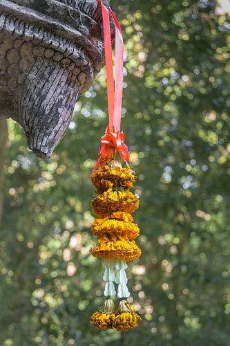 Thailändische Blumengirlande in Ruhe
