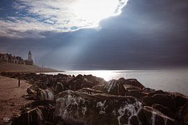 Urk lighthouse by Laura Pronk