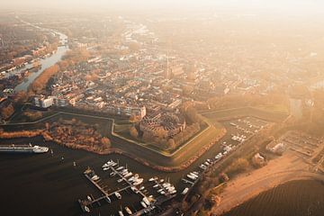 Gorinchem vanuit de lucht van @themissmarple