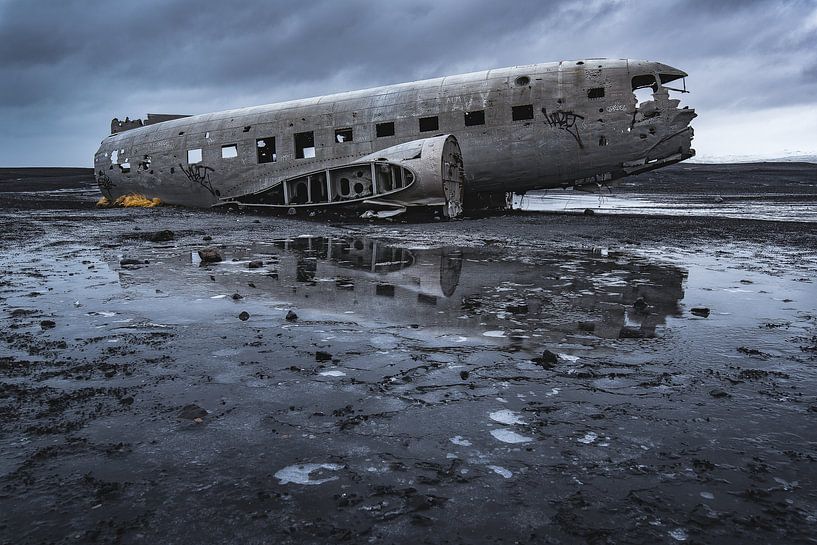 Abandoned DC3 wreckage (2) von Andreas Jansen