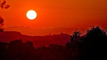 Zonsondergang Castelfiorentino, Toscane, Italië. van Jaap Bosma Fotografie