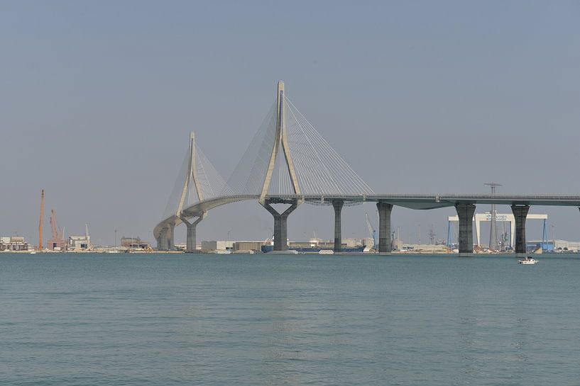Einzigartige Straßenbrücke - Puente de la Pepa in Cádiz von Silva Wischeropp