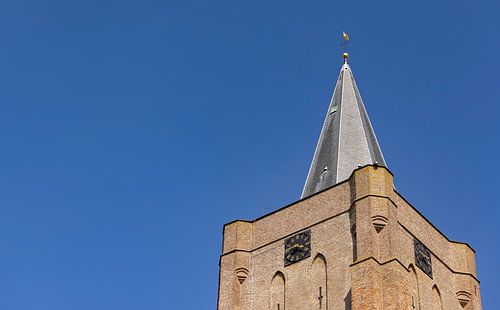 Bovenkant dorpskerk Oostkapelle