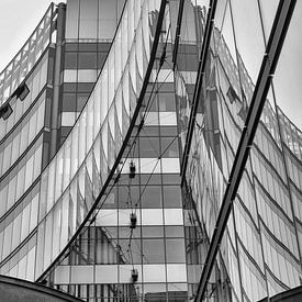 Reflecties in gebouwen / Berlijn van Ellen van Schravendijk