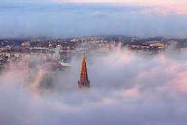 Nebelversunkenes Freiburg von Patrick Lohmüller