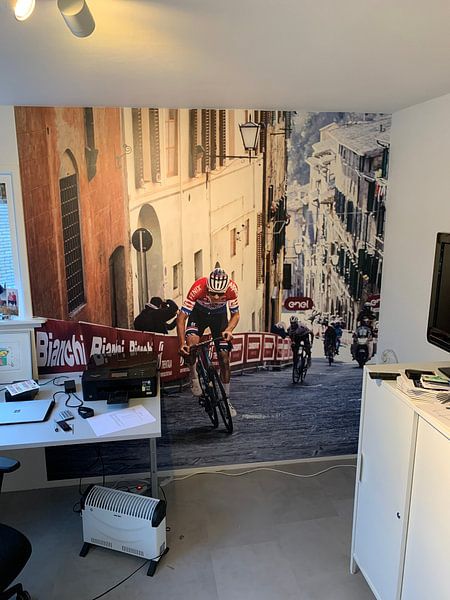 Mathieu van der Poel gewinnt in Siena