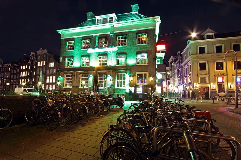 Amsterdam bij nacht in Nederland von Eye on You