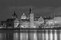 De oude stad van Praag in zwart-wit, Tsjechië  - 1 van Tux Photography thumbnail