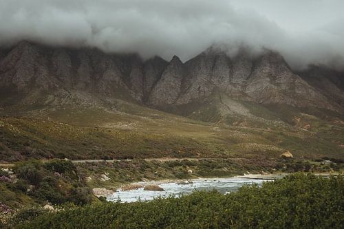 A blanket of clouds over the mountains near Cape Town | Travel Photography | South Africa, Africa