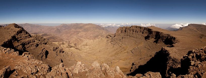 Panorama Simien Mountains, Ethiopie van Gerard Burgstede