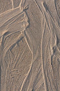 Sand: Muster am Strand