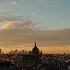 Paris at sunset von Julia Wezenaar