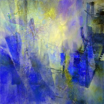 Compositie met vloeiende vormen in blauw