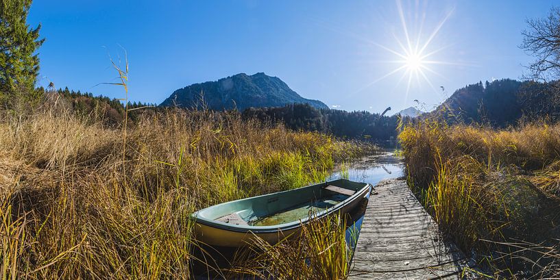 Rowing boat at the Freibergsee by Walter G. Allgöwer