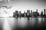 New York Skyline At Sunset Zwart Wit van marlika art thumbnail