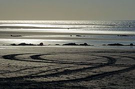 Zonsondergang Strand Houlgate Normandië II by Watze D. de Haan