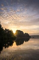 Lever de soleil coloré sur Kralingse plas