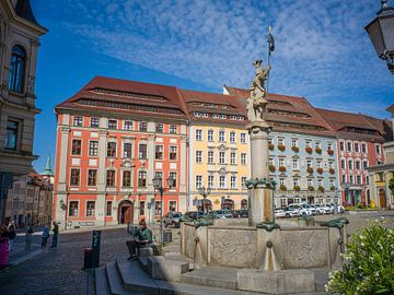 Bautzen - Hoofdmarktplein met Ritter-Dutschmann fontein van t.ART