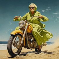 motorbike strand oudere dame groene jurk beweging coolness