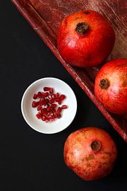 Pomegranates by Thomas Jäger