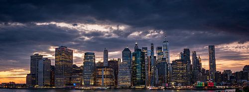 New York, Manhattan, Financial District at twilight by Jelle Dobma