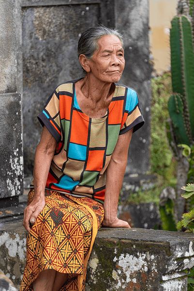 Old Balinese woman by Lex van Doorn