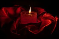 Red Candle by Adelheid Smitt thumbnail