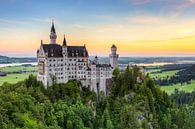 Schloss Neuschwanstein bei Sonnenaufgang von Michael Valjak Miniaturansicht