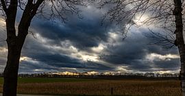 Evening sun in Veldhoven by Hans de Cortie