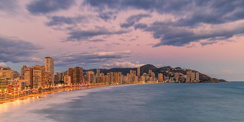 Zonsondergang in Benidorm, Spanje