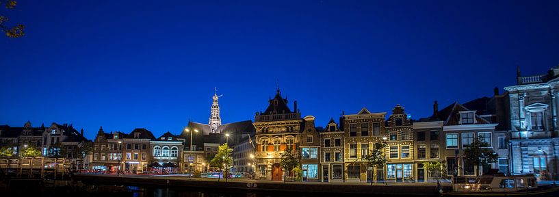 Paysage urbain de Haarlem avec la Grande Église par Arjen Schippers