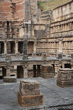 Rani Ki Vav, het ondergrondse juweel van Patan van Frank Photos