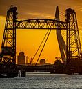 Zonsondergang in Rotterdam (1) van Klaus Lucas thumbnail