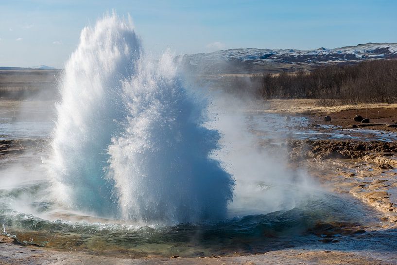 Zwei Atemzüge Strokkur von Gerry van Roosmalen