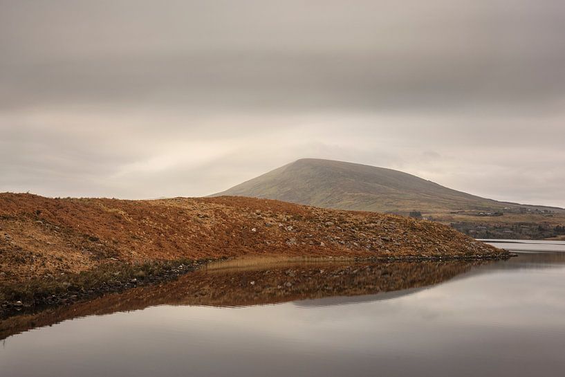 Furnace Lough in Irland (Farbe) von Bo Scheeringa Photography